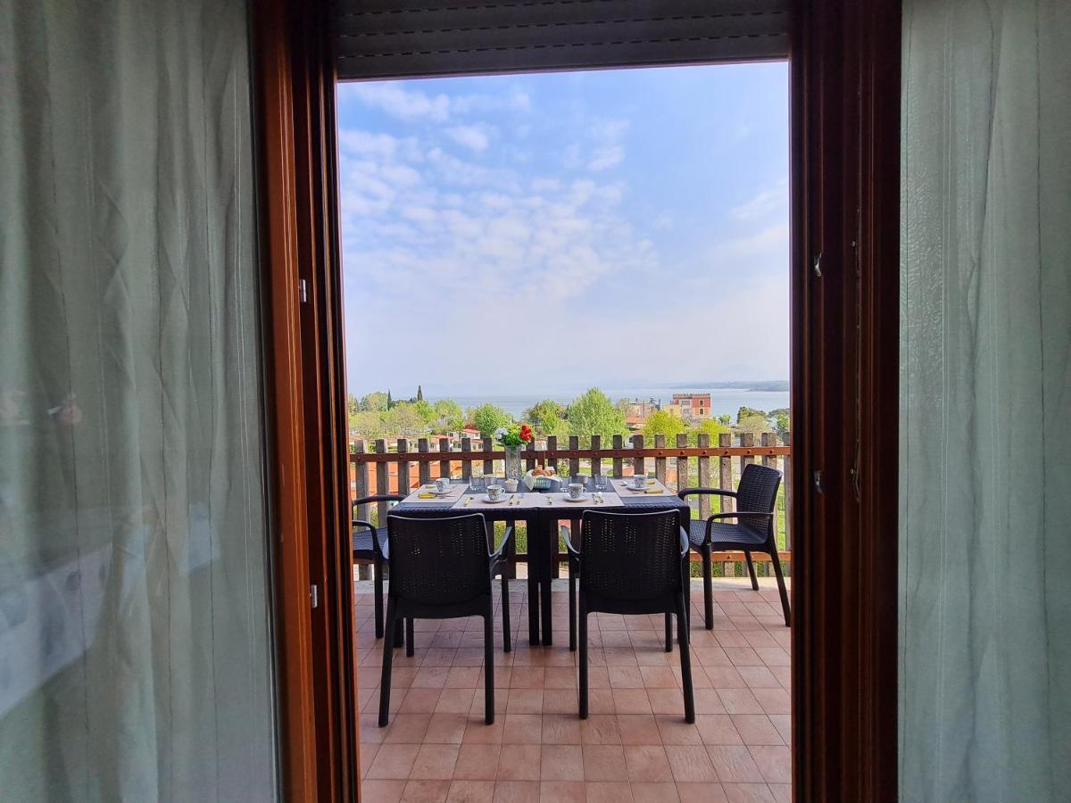 Panorama Apartment Peschiera Peschiera del Garda Bagian luar foto