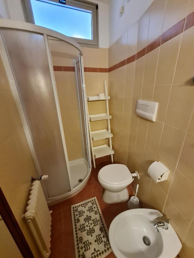 Panorama Apartment Peschiera Peschiera del Garda Bagian luar foto