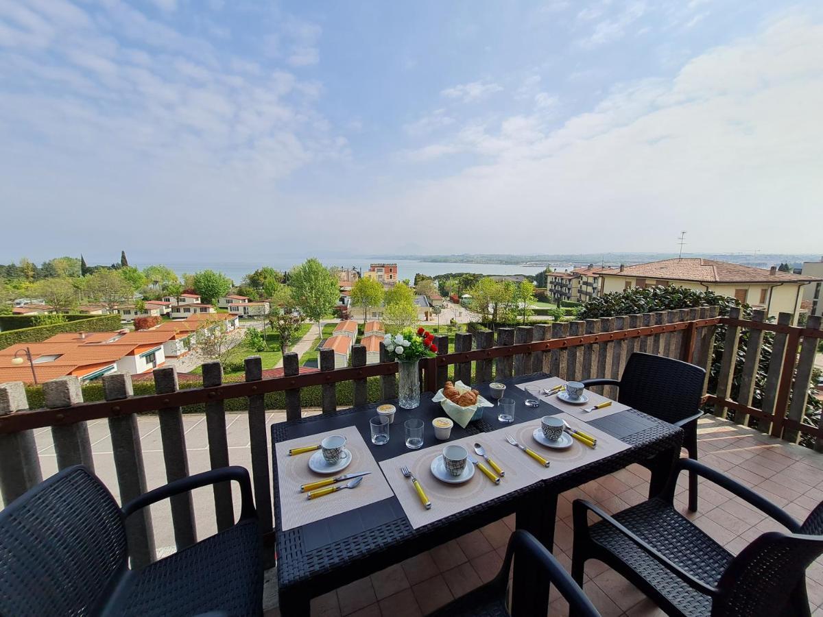 Panorama Apartment Peschiera Peschiera del Garda Bagian luar foto