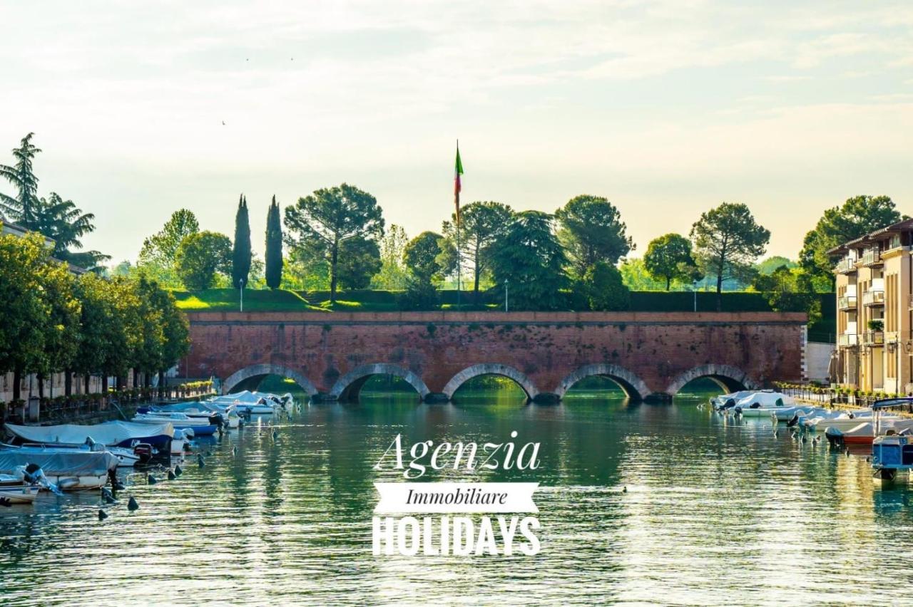 Panorama Apartment Peschiera Peschiera del Garda Bagian luar foto