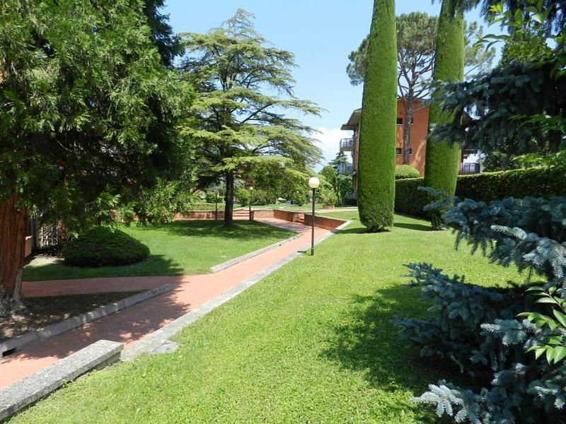 Panorama Apartment Peschiera Peschiera del Garda Bagian luar foto